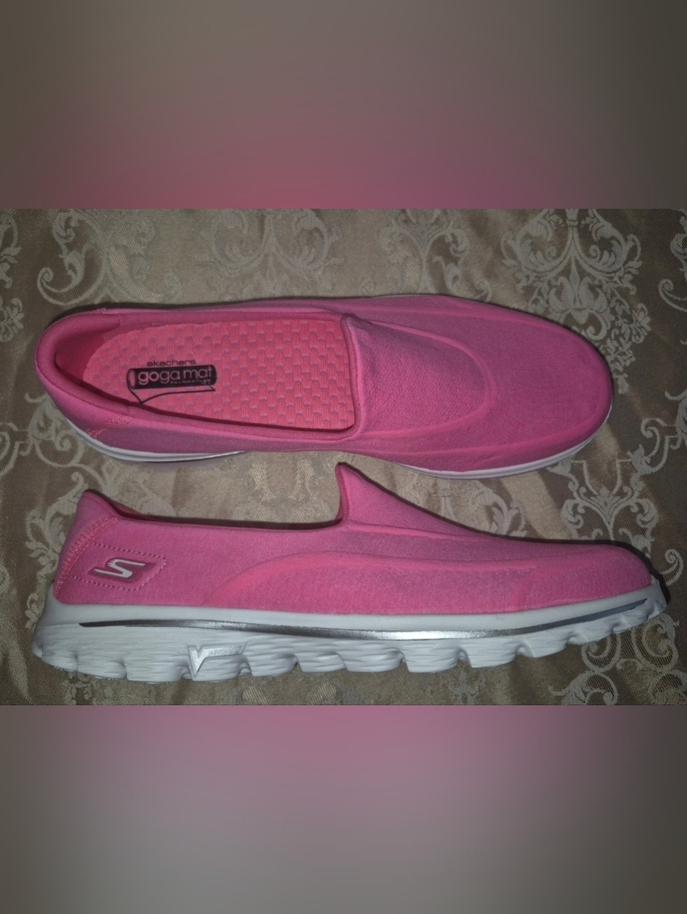 🔥Skechers Pink Goga Mat 11 US Women's Go Walk 2 Super Sock Slip-On Walking Shoe